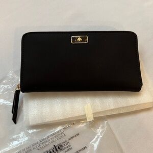 Kate Spade Large Continental Wallet Black zipper New